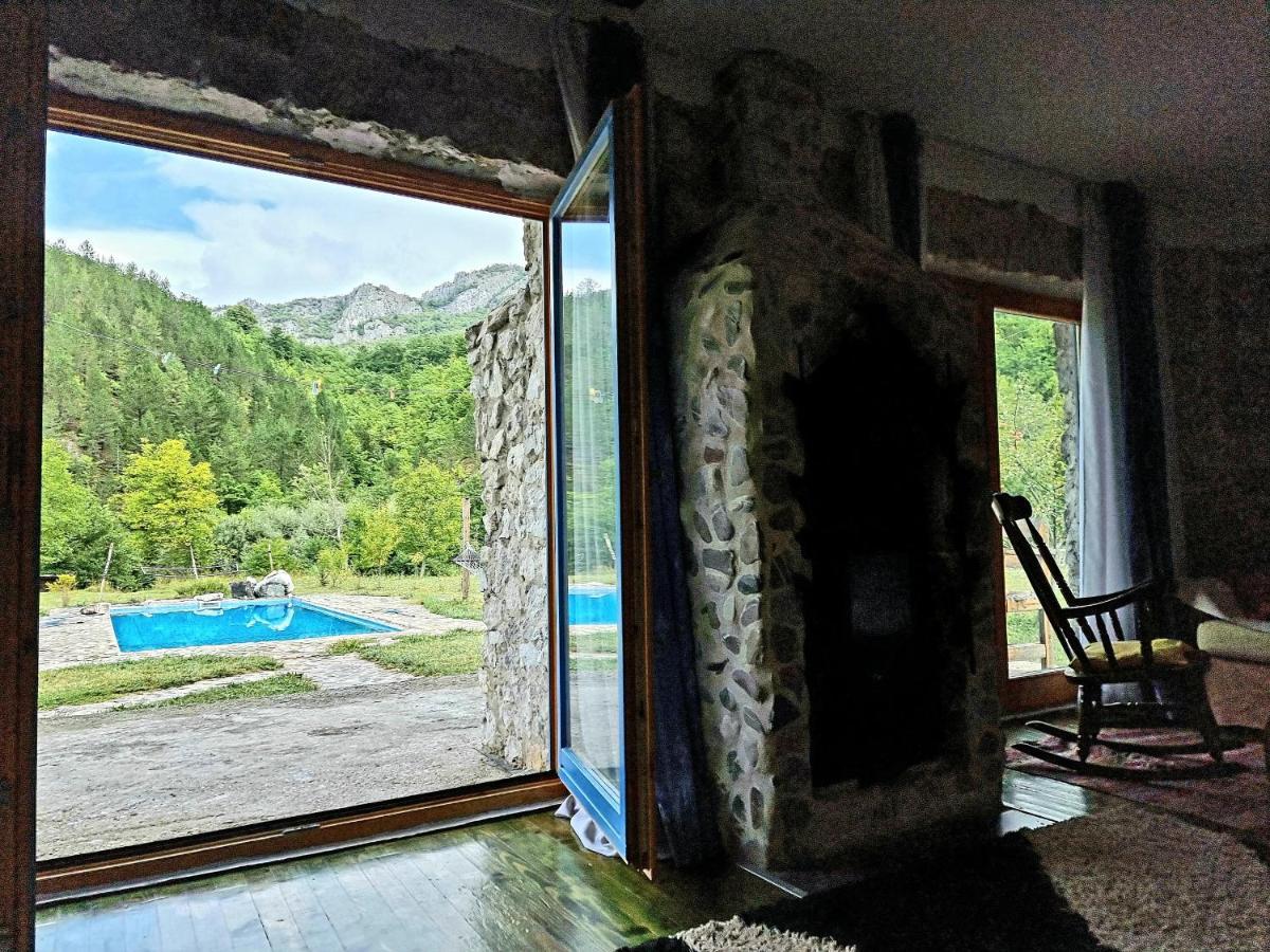 Exo Log Cottage Jezero  Esterno foto