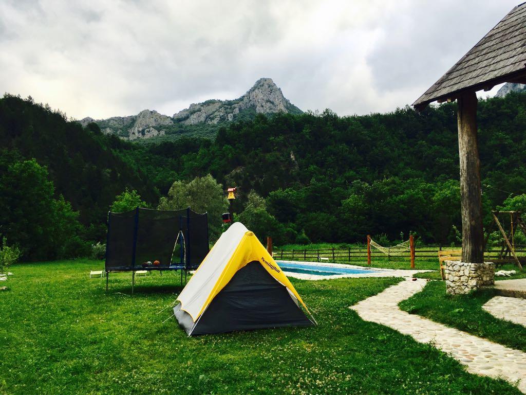 Exo Log Cottage Jezero  Esterno foto