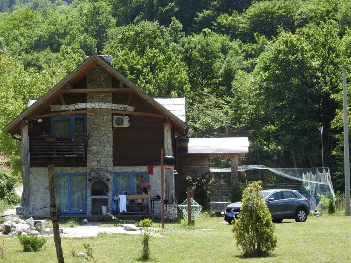 Exo Log Cottage Jezero  Esterno foto